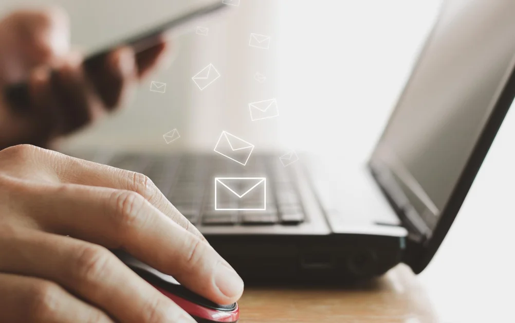 B2B Newsletter Advertising